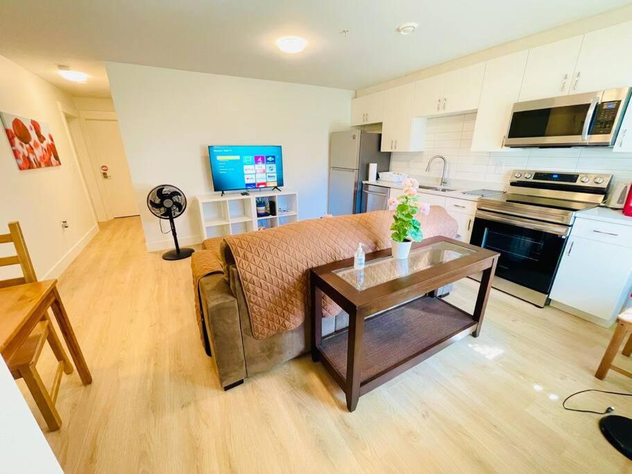 New 2Br Garden Suite,2Bath,Ac,Ev,Parkin,Wifi,Netfl Port Coquitlam Exterior foto